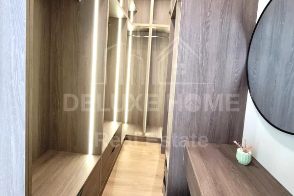 Villa di lusso in affitto a Tirana 2+1, Arredato