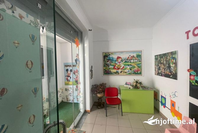 Ambient biznesi me qera 1+1 ne Tirane - 1,000 Euro