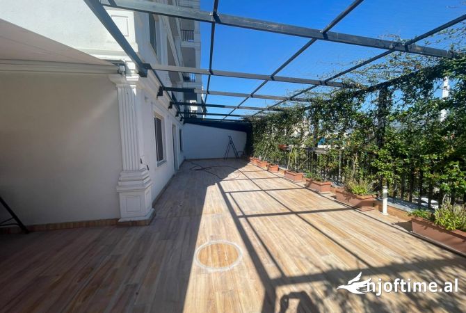 Shtepi ne shitje 2+1 ne Tirane - 270,000 Euro