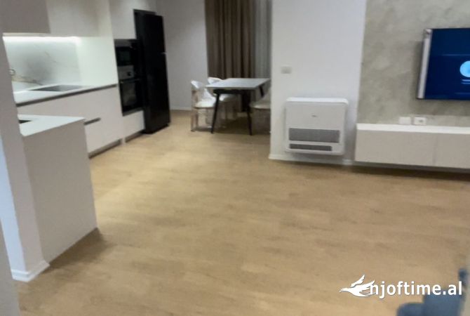 Casa in affitto 2+1 a Tirana - 1,000 Euro