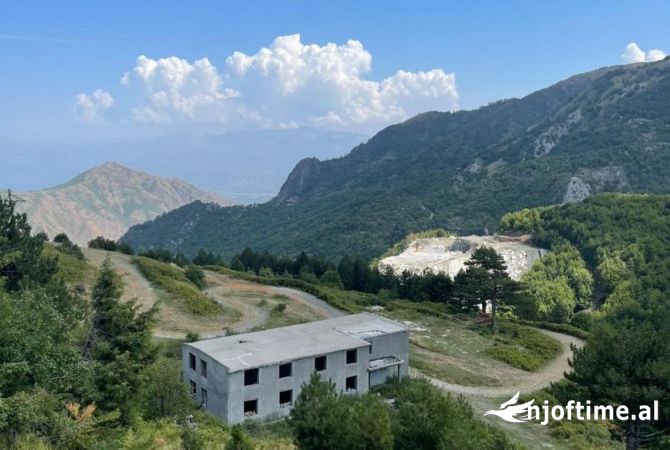 Ambient biznesi ne shitje 5+1 ne Kruje - 60,000 Euro