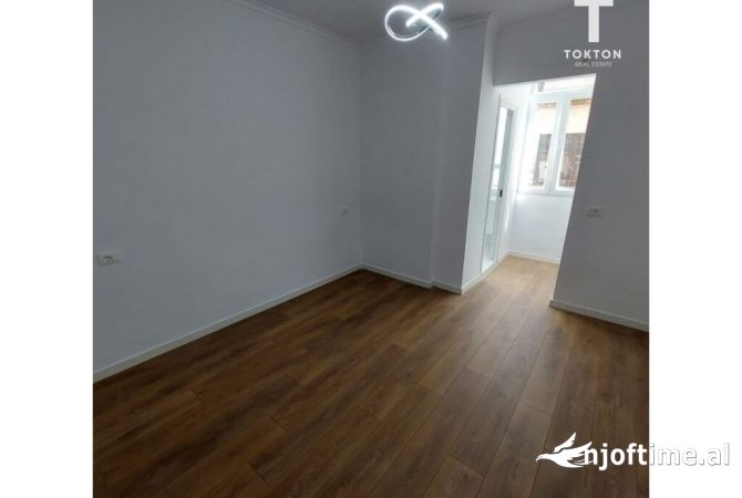 Shtepi ne shitje 2+1 ne Tirane - 185,000 Euro