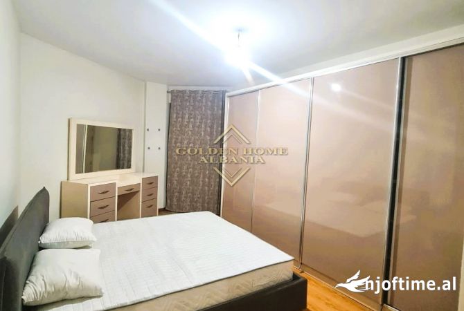 Shtepi me qera 2+1 ne Tirane - 650 Euro