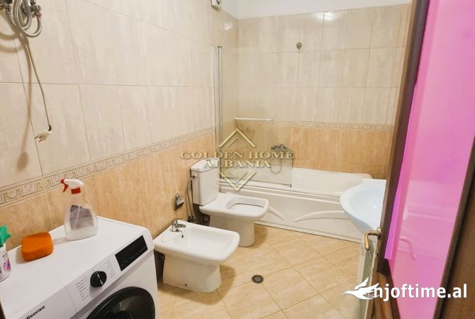 Shtepi me qera Apartament ne Tirane, 2+1, Mobilimi E mobiluar, Pagesa 650  Euro.