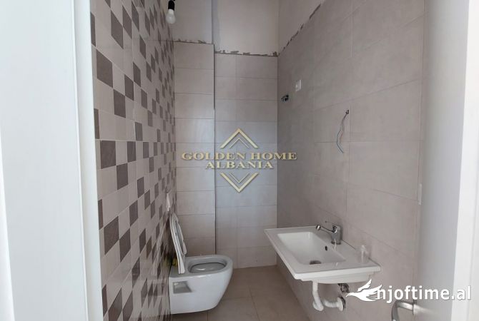 Ambient biznesi me qera 1+1 ne Tirane - 1,500 Euro