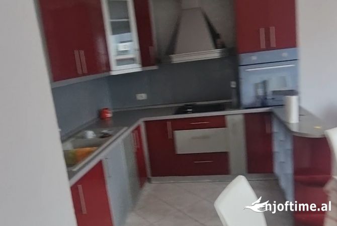 Shtepi me qera 1+1 ne Tirane - 450 Euro