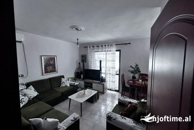 Shtepi ne shitje 1+1 ne Tirane - 82,000 Euro