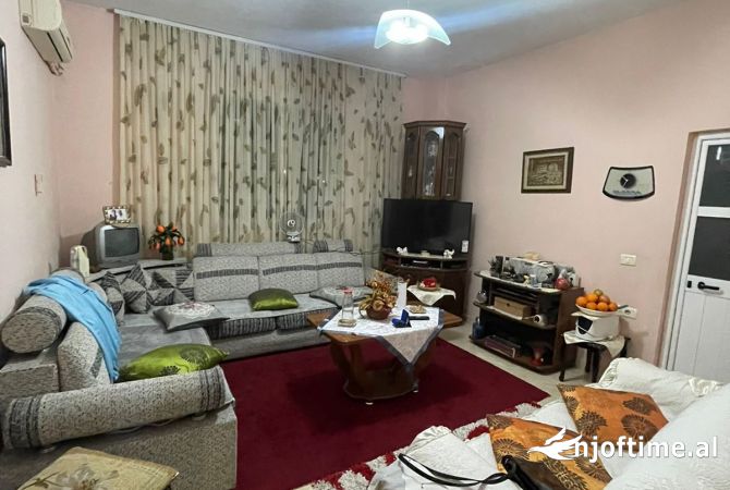 Shtepi ne shitje 2+1 ne Tirane - 150,000 Euro