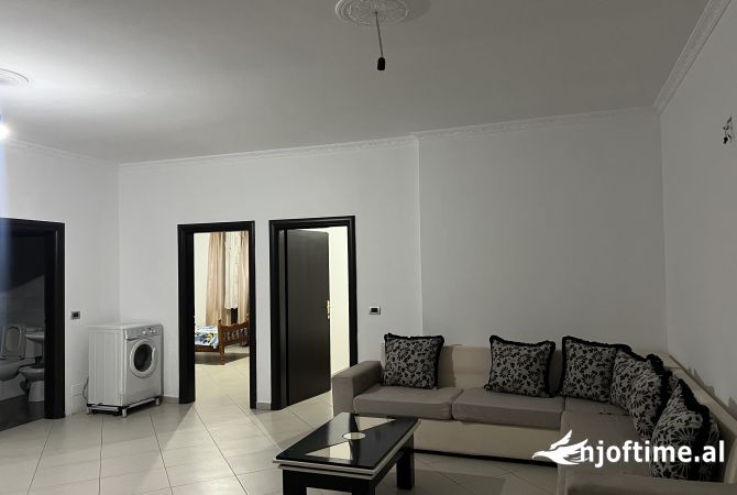 Casa in affitto 2+1 a Tirana - 37,000 Leke