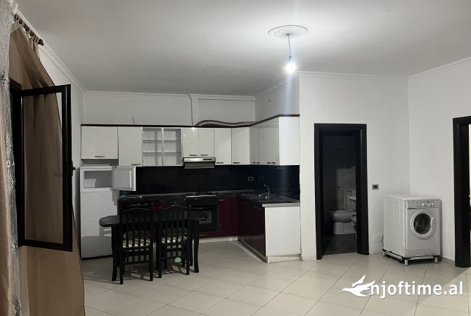 Casa in affitto 2+1 a Tirana - 37,000 Leke