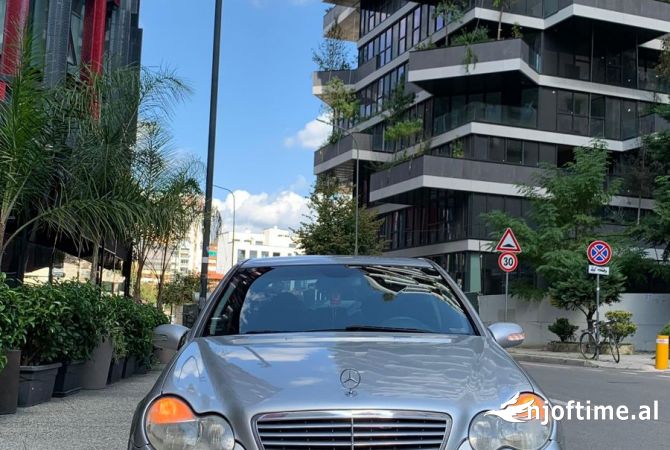 Cars for sale in Tirana - 370,000 Leke