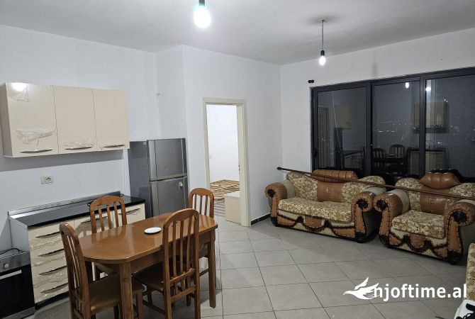 Shtepi me qera 1+1 ne Tirane - 350 Euro