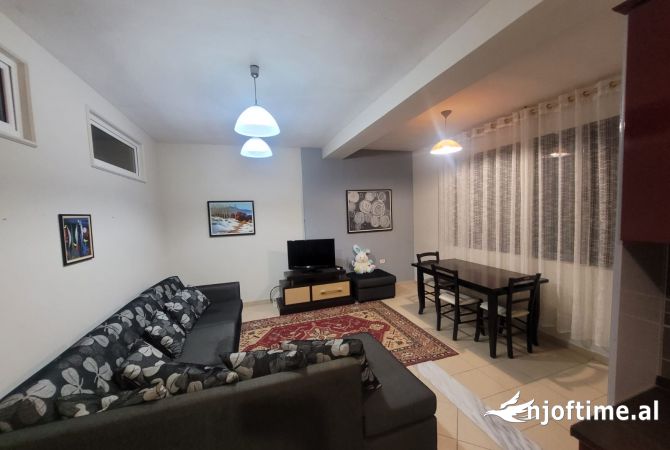 Shtepi ne shitje 1+1 ne Tirane - 99,000 Euro