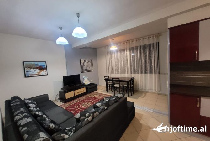 Shtepi ne shitje 1+1 ne Tirane - 99,000 Euro