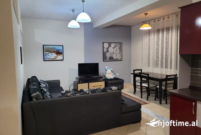 Shtepi ne shitje 1+1 ne Tirane - 99,000 Euro