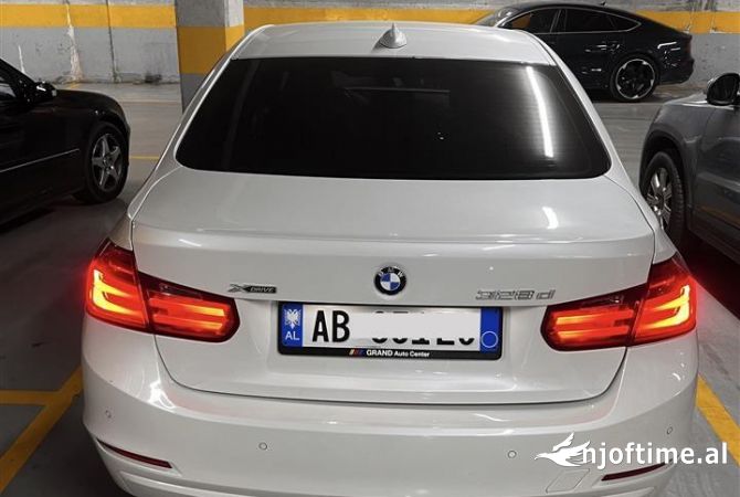 Auto in Vendita  a Tirana - 13,500 Euro