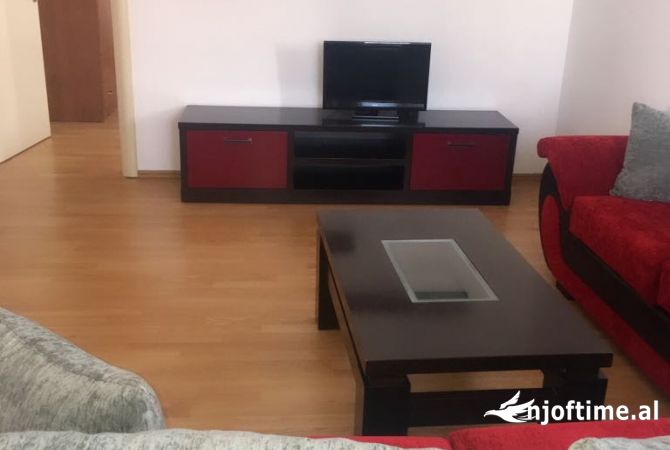 Shtepi me qera 3+1 ne Tirane - 50,000 Leke