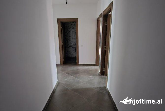 Shtepi ne shitje 2+1 ne Tirane - 185,000 Euro