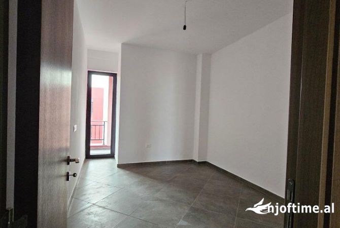 Shtepi ne shitje 2+1 ne Tirane - 185,000 Euro