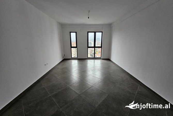 Shtepi ne shitje 2+1 ne Tirane - 185,000 Euro