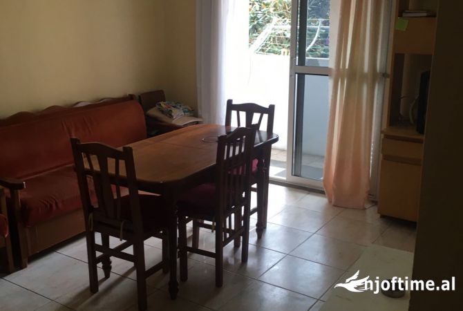 Shtepi me qera 3+1 ne Tirane - 550 Euro