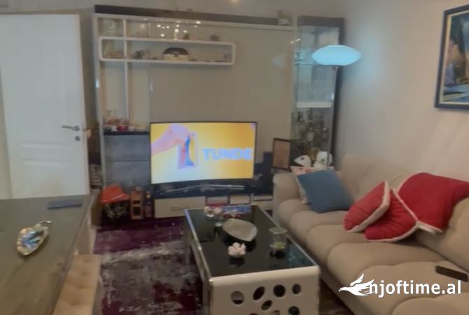 Shtepi ne shitje 2+1 ne Tirane - 95,000 Euro
