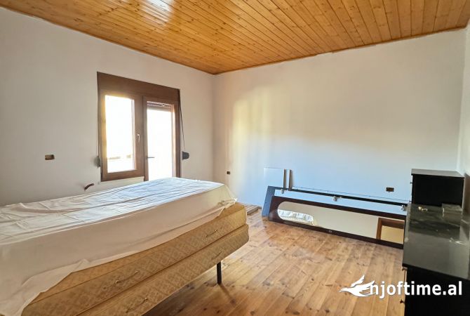 Shtepi me qera 2+1 ne Tirane - 450 Euro