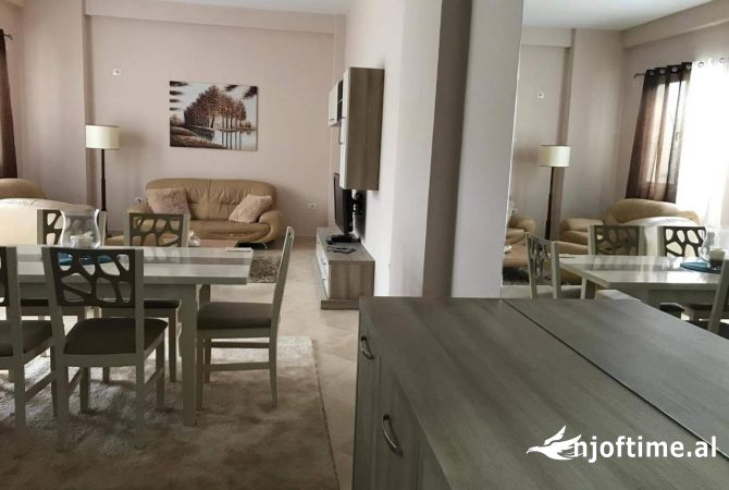 Shtepi me qera 1+1 ne Tirane - 350 Euro
