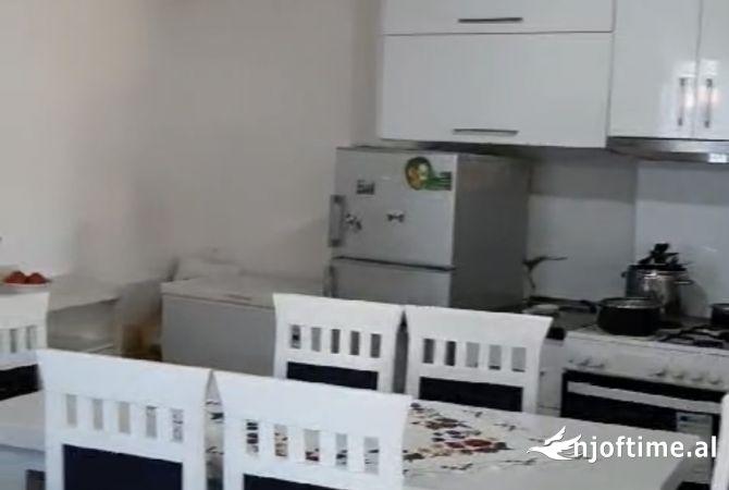 Shtepi me qera 2+1 ne Tirane - 500 Euro