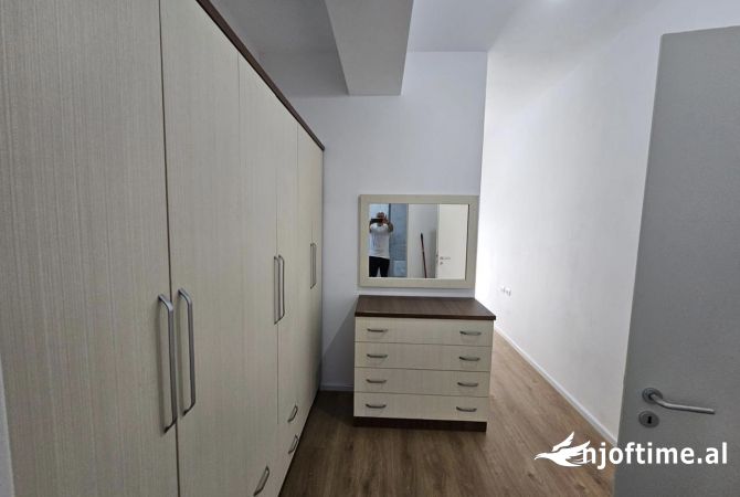 Shtepi me qera 2+1 ne Tirane - 550 Euro