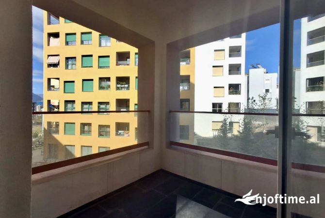 Shtepi ne shitje 1+1 ne Tirane - 90,000 Euro