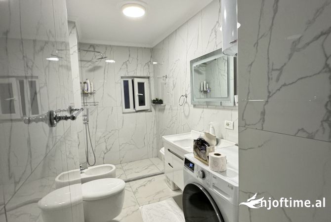 Shtepi me qera 1+1 ne Tirane - 600 Euro