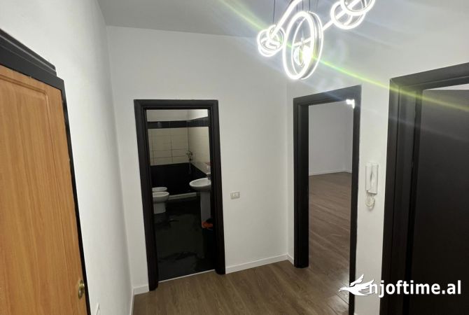 Shtepi ne shitje 1+1 ne Tirane - 95,000 Euro