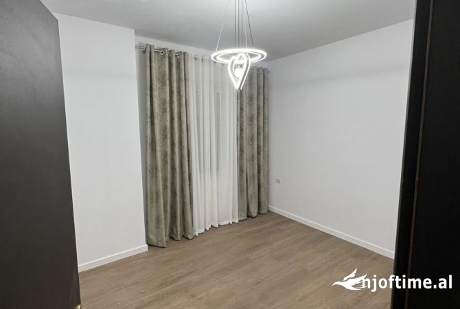 Shtepi ne shitje 1+1 ne Tirane - 95,000 Euro