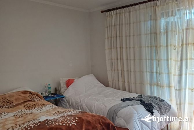 Shtepi ne shitje 2+1 ne Tirane - 145,000 Euro