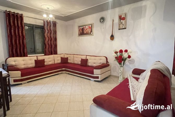 Shtepi me qera 3+1 ne Tirane - 1,200 Euro