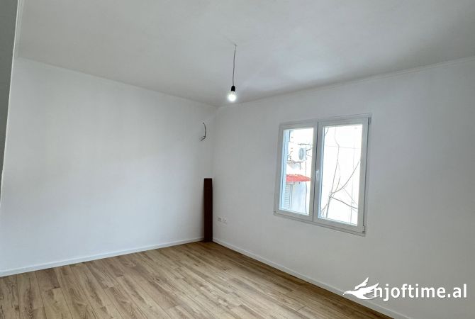 Shtepi ne shitje 2+1 ne Tirane - 129,000 Euro