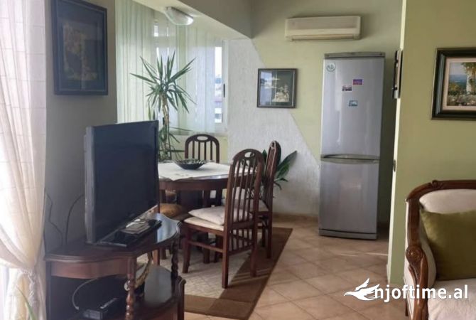 Shtepi me qera 2+1 ne Tirane - 600 Euro