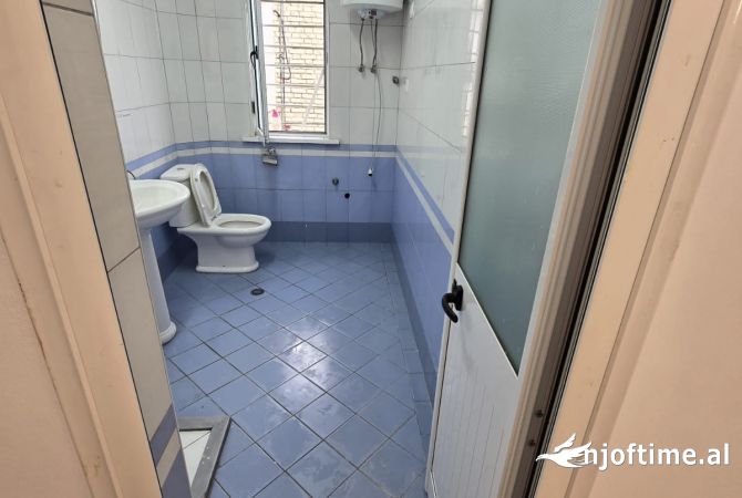 Shtepi ne shitje 1+1 ne Tirane - 79,000 Euro