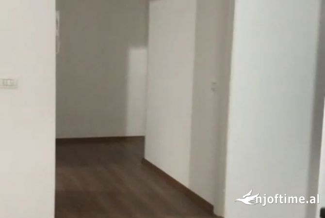 Shtepi me qera 2+1 ne Tirane - 500 Euro