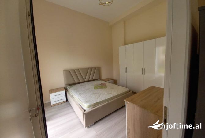 Shtepi me qera 1+1 ne Tirane - 530 Euro