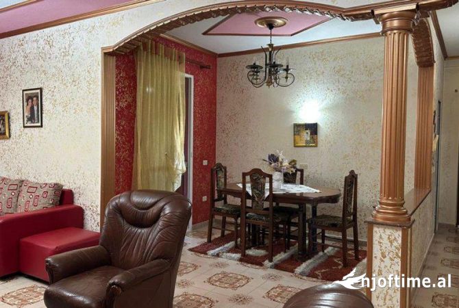 Shtepi me qera 2+1 ne Tirane - 6,500 Euro