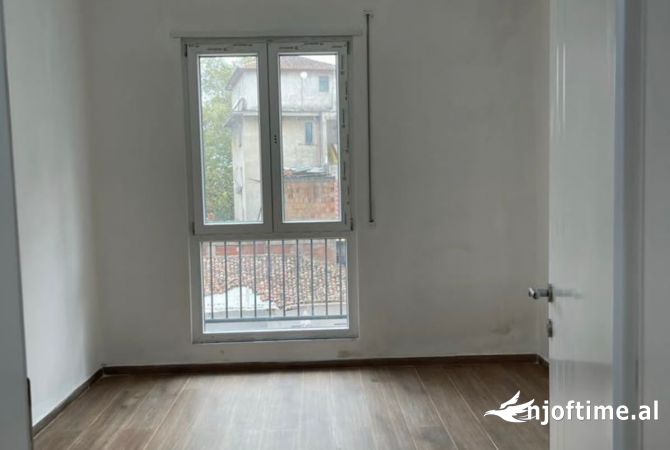 JEPET ME QERA AMBIENT BIZNESI MYSLYM SHYRI