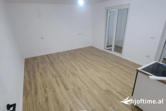 Shtepi ne shitje 1+1 ne Tirane - 120,001 Euro