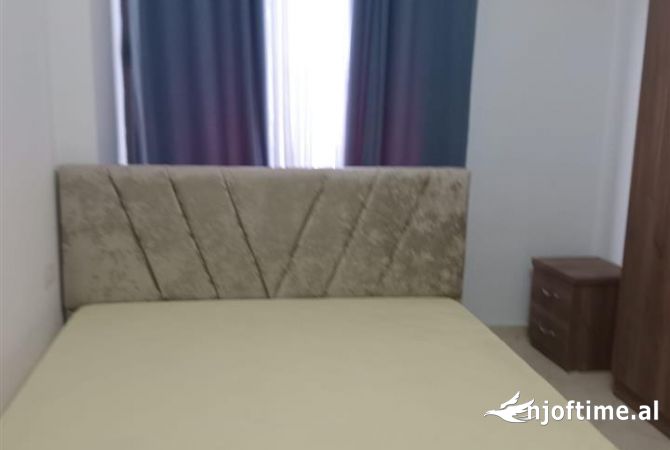 Shtepi me qera 2+1 ne Tirane - 600 Euro