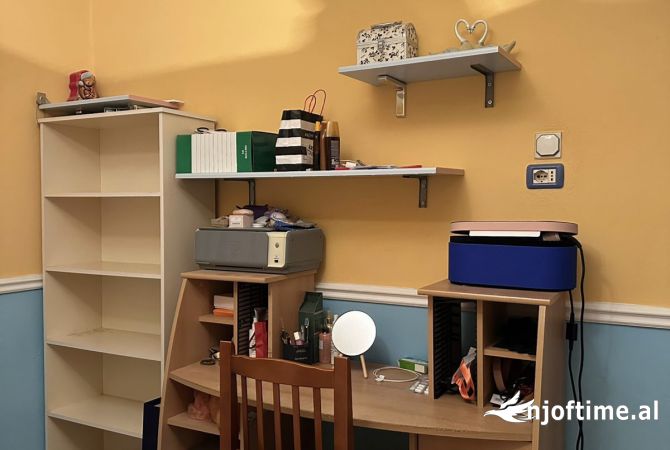 Shtepi me qera 2+1 ne Tirane - 502 Euro