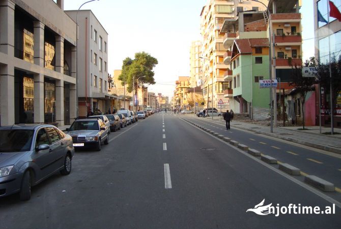 Shtepi me qera Garsoniere ne Tirane - 281 Euro