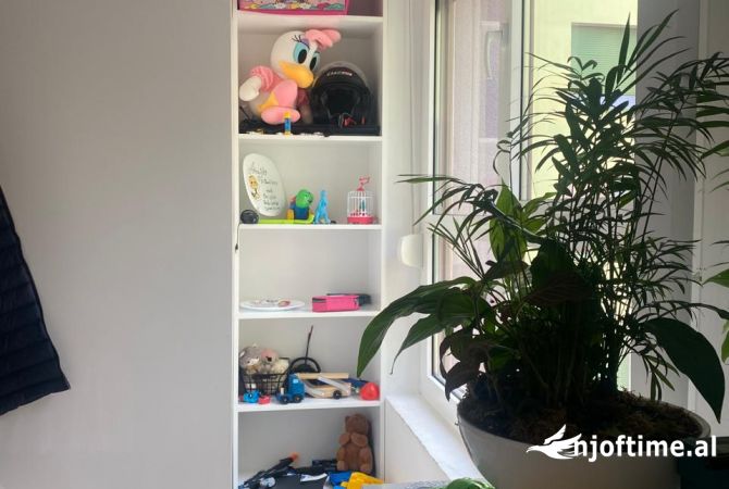 Shtepi ne shitje Apartament ne Tirane, 1+1, Mobilimi E mobiluar, Pagesa 86,000  Euro.