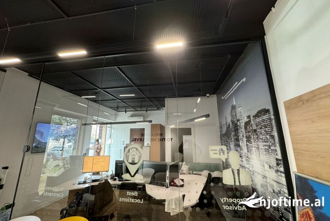 Ambient biznesi me qera 3+1 ne Tirane - 1,000 Euro