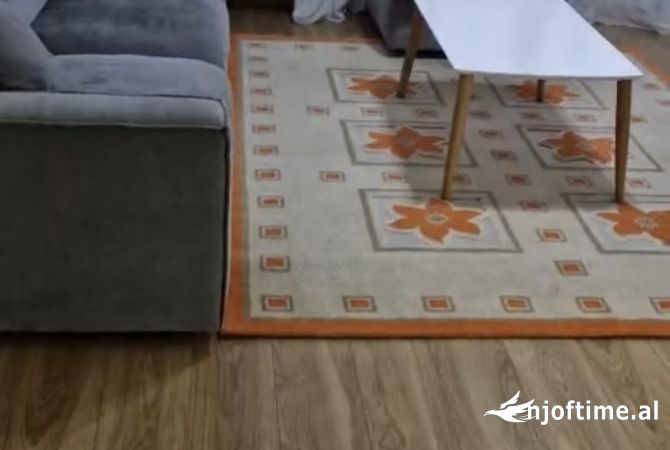 Shtepi me qera 2+1 ne Tirane - 600 Euro